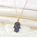 Collana con ciondolo Mano di Fatima e Occhio di Allah in smalto su catena dorata - Mano Blu Scuro