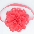 Rosa elastisches Baby Stirnband mit großer geschichteter Spitze Blume und Hohlsaum - Wassermelonenrot