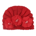 Dettaglio cappello neonato in maglia rossa con fiori di rete e perle scintillanti - Taglia unica / Rosso