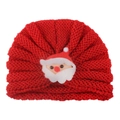 Nahaufnahme einer roten Baby-Strickmütze mit 3D-Weihnachtsmann-Dekor auf weißem Grund - Einheitsgröße / Stil B (Weihnachtsmann Mit Sternen)