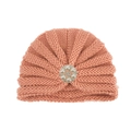 Détail du bonnet turban pour bébé rose avec décoration de fleurs perles et strass - Café
