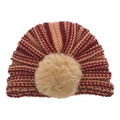 Dettaglio della trama a righe a maglia grossa e del pompon in finta pelliccia sul cappello bimbo - Borgogna+Caffè