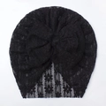 Cappellino per neonati in pizzo nero con grande fiocco traspirante per bambine - Nero
