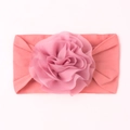 Bandeau bébé rose en nylon souple avec grande fleur en mousseline multicouche - Mauve Foncé