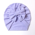 Détail du bonnet turban bébé violet lavande en tricot gaufré avec un grand nœud - Taille unique / Violet