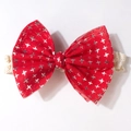 Détail du bandeau bébé en résille rouge avec imprimé étoile et dentelle blanche élastique - Rouge