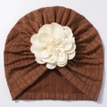 Turban bébé marron caramel avec grande fleur blanche en maille côtelée douce - Marron