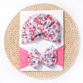 Ensemble bonnet bébé et bandeau à fleurs avec texture gaufrée sur carte blanche - Rouge Rose