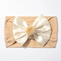 Bandeau élastique pour bébé en nylon avec grand nœud en satin et pompon doux - Café