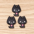 Dettaglio di ciondoli a forma di gatto nero con cuori rosa per gioielli fai-da-te - Nero