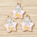 Vue détaillée de trois pendentifs bouteilles en forme d'étoile rose et bleu DIY - Lot de 10 / Étoile Rose