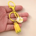 Realistischer Bananen-Schlüsselanhänger mit gelbem Karabiner und Harzanhänger - Mehrfacher Bananen Stil