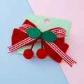 Barrette à cheveux nœud en velours rouge avec cerises en peluche et rubans - Nœud à Rayures en Velours avec Boules Cerise (Style 6)
