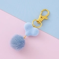 Portachiavi con cuore di peluche azzurro e moschettone dorato per borse e accessori - Blu