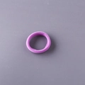 Élastique à cheveux violet clair sans couture avec une texture spirale tricotée fine - Violet