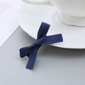 Barrette à cheveux élégante avec nœud en ruban gros-grain bleu marine et clip en métal noir - Bleu foncé