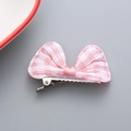 Pinza para el pelo con lazo hecho a mano de cuadros rosa y blanco con clip de metal - Rosa (Caja 3D)