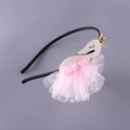 Diadema de cisne rosa para niñas con falda de tul y detalles de purpurina dorada - Diadema / Rosa