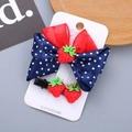 Süßes Erdbeere Haarspangen Set mit rot gepunkteter Schleife und Harz-Accessoires - Erdbeer-Stil