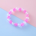 Elastisches Armband mit rosa Crackle-Perlen und schimmernden weißen Perlen für Mädchen - Rosarot