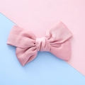 Nœud papillon rose satiné pour filles, pince à cheveux élégante en tissu lisse - Rose foncé