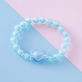 Preciosa pulsera de cuentas acrílicas azul claro con dije de corazón para niñas - Corazón Azul