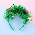Cerchietto natalizio con paillettes verdi e palline colorate su sfondo chiaro - Verde Con Palline Colorate (Stile 1)