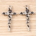 Gothic silver cross pendant with black heart gemstone and rose vine details - 5 Pieces / Silver With Black Heart