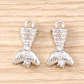 Détails de pendentifs queue de sirène argentés avec zircons pour la création de bijoux - 5 Pièces / Argent