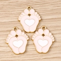 Colgantes de huella de bebé en esmalte rosa y bordes dorados con corazón blanco para joyas - Rosa