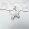 Pinza para el pelo de estrella de mar blanca con acabado iridiscente y cristales - Estrella de mar / 8.5cm