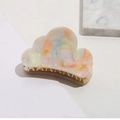 Pinza para el pelo en forma de nube de acetato con textura de mármol pastel y clip dorado - Forma de Nube 6cm