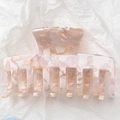 Pince à cheveux en acétate marbré rose avec grandes dents pour une coiffure élégante - 7.5cm / Rose Gemme