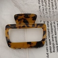 Acetate square claw clip with amber tortoise shell pattern for high ponytail styling - 6.5cm / Coffee Tortoise Shell