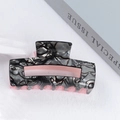 Pinza para el pelo rectangular de acetato rosa y mármol gris para peinados de mujer - Pinza Cuadrada 10cm