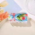Florale Tulpenstrauß-Haarklammer aus Acryl mit lebendigem, doppelseitigem Blumendruck - Rote Rose 8.2cm