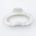 Pinza per capelli minimalista in acetato bianco perla con design a nuvola lucida - 11.2cm / Bianco Iridescente