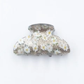 Daisy print hair claw clip with golden glitter acrylic finish for a sweet floral look - 8cm / Golden Gray Daisy