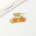 Pinza de pelo de acetato ámbar con vibrantes patrones de peces marinos naranja y amarillo - 8.3cm / Estampado de Pez Monje