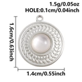 Détail d'un pendentif rond en acier avec motif de feuilles, perle et dimensions - Base Argentée Nacre Blanche Bordure Tressée (S3252-S-W)