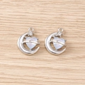 Detailweergave van zilveren ster-maan-hart hangers met blauwe opaalstenen - 5 Stuks / Zilver Blauw Hart Maan