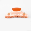 Pince à cheveux en acrylique orange avec texte JUST PEACHY et motifs pêches mignons - Pêche JUST PEACHY / Orange 10.5cm