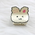 Pince à cheveux chic en acrylique blanc crème avec un motif de lapin mignon pour femmes - Lapin Clin d'œil 6cm
