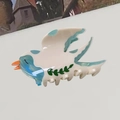 Chic blue and white bird-shaped hair claw clip with acetate finish and leaf patterns - 8.5cm / Blue