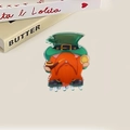 St. Patrick's Day Haarklammer mit grünem Kobold-Zwerg und Kleeblatt-Design für Mädchen - Pfeifenhaltender Gnom (Stil F)