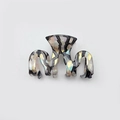 Minimalist geometric wave hair claw with iridescent sequins in a colorful shell pattern - 6cm / Black