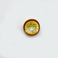 Simpatica molletta per capelli in acrilico a forma di kiwi dorato con design realistico - Kiwi (2.5cm)