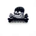Gothic skull claw clip in black and white acrylic for Halloween party hair styling - Large / Skull Alien