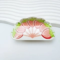 Pince à cheveux mignonne en acrylique blanc avec motif fraise et design en éventail - Style Couleur Unie-Fraise