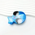 Pinza para el pelo de delfín azul semitransparente con textura de mármol - Pez Extraterrestre Azul